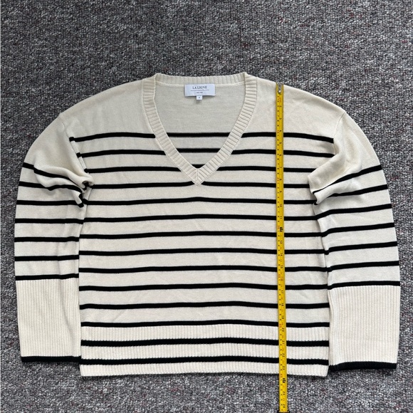 La Ligne Women Cream and Black Striped V-Neck Silk and Cashmere Sweater S - Picture 1 of 8